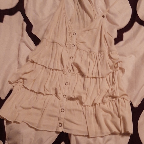 Tank tops - Picture 3 of 4